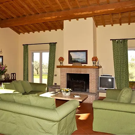 Attractive And Spacious With Pool 4*